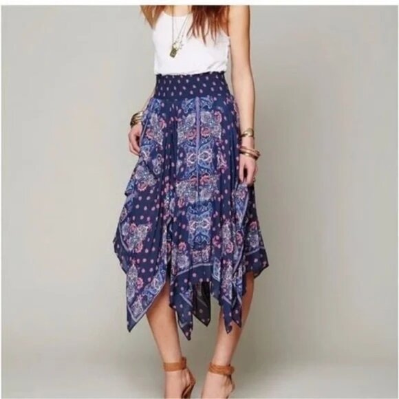 FREE PEOPLE | FLY AWAY Asymmetrical handkerchief midi Skirt - Picture 4 of 6